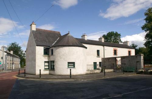 Celbridge House | Castletown Round House