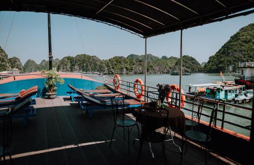 Cat Hai Boat Rental | Cat Ba Bay Cruises