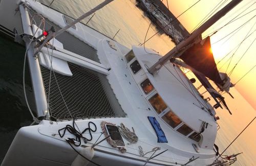 Old Town Boat Rental | Catamarano Miragua - Resort on board in Catania