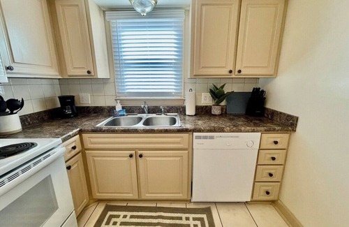 Joslyn Castle Apartment | Cathedral 2-By UNMC & Blackstone