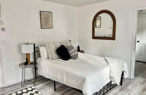 Mount Tremper House | Catskills Hideaway Minutes from Hiking