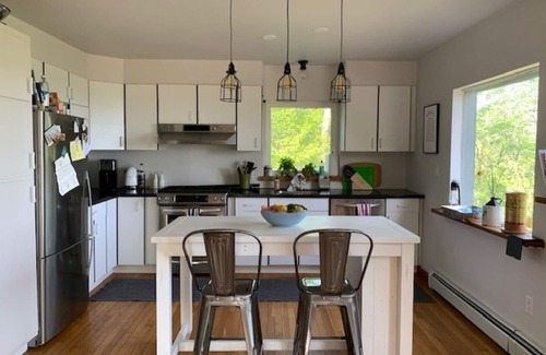 Livingston Manor House | Catskills Secluded Treehouse with stunning views near Livingston Manor