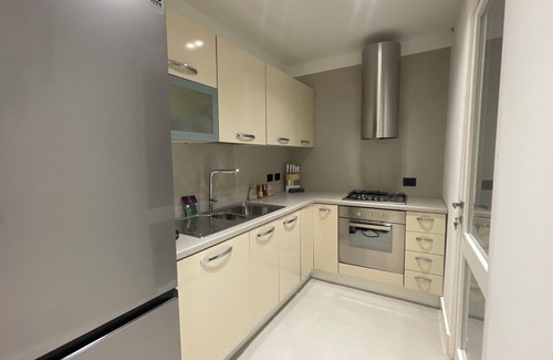 Olbia City Centre House | Cavour 41 - LUXE, Elegant, Renovated and fully equipped Holiday Townhouse