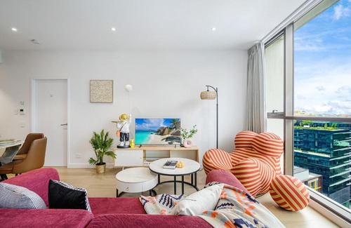 Chinatown Apartment | CBD sweet 3Br ChinaTown ICC & parking & Firework
