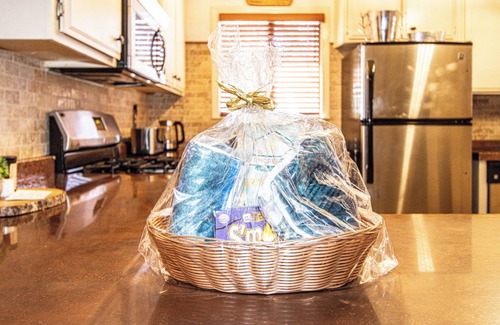 Sugarloaf Cabin | Cedar Cabin A: Hot Tub, EV Charger, Sugarloaf Walking Trails