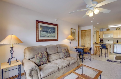 Powder Ridge Condo | Cedar Creek Condo: Free Shuttle to Big Sky Resort!