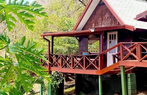 Mount Pleasant Bay House | Cedar Retreat Cottage