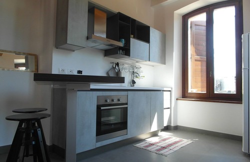 Martinsicuro Apartment | Celeste Apartment, 300 meters from the sea in a completely renovated farmhouse