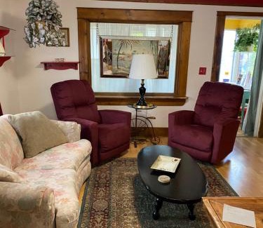 Pocatello House | Center Street Cottage