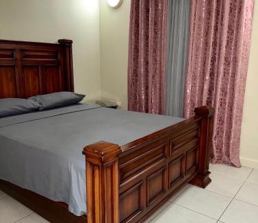 Summerfield Apartment | Central 2BDR Stay