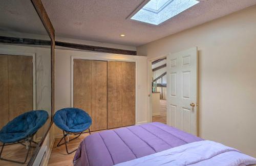Mansion Area Apartment | Central Albany Apartment Walk to State Capitol!