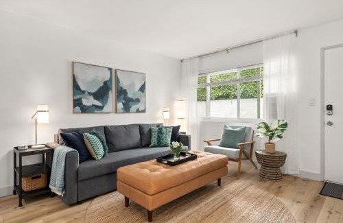 Eastside Apartment | Central Apartment in a Hip Walkable Neighborhood NRP23-01143
