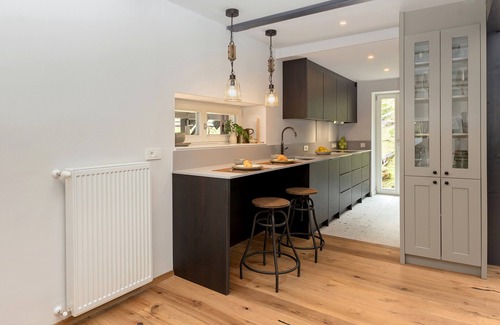 Preddvor House | Central Area - New sweet valley cottage & stream