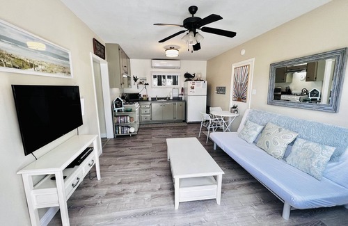 Arroyo Grande House | Central Coast Cottage