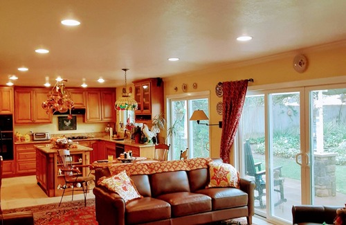 Santa Maria House | Central Coast Wine Country Villa