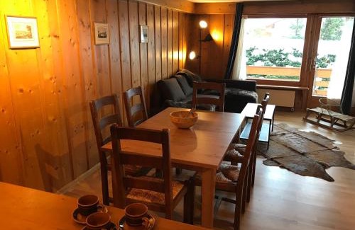 Verbier Apartment | Central, Cosy, Sunny & Sauna