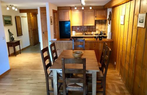 Verbier Apartment | Central, Cosy, Sunny & Sauna