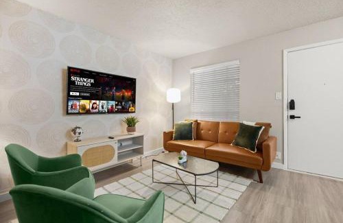 Hyde Park Apartment | Central & Cozy