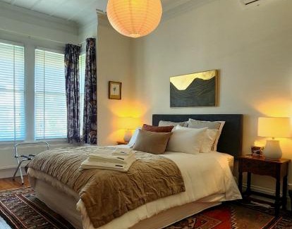 Whanganui House | Central Garden Villa