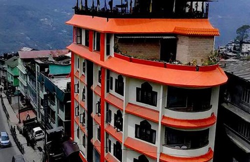 Gangtok Hotel | Central Hill Resort The Mall Road