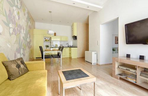 Wesoła Zachod Apartment | Central Krak Apartments