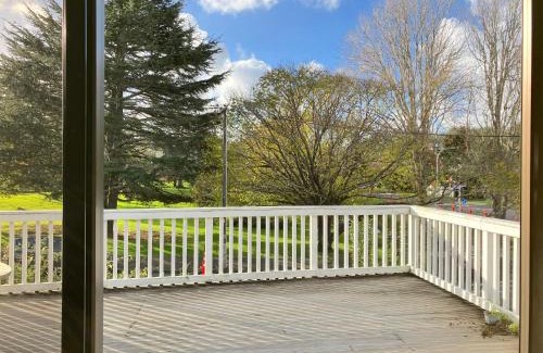 Remuera House | Central Location Spacious Comfortable House