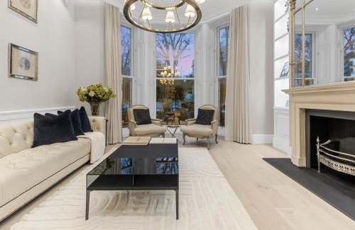 Holland Park Apartment | Central London Duplex Retreat