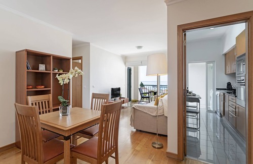 Se Apartment | Central Sea View Apartment - Funchal
