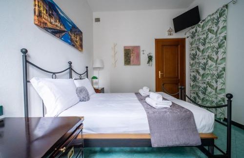 Centro Direzionale Apartment | Central Station-Porta Nuova Pet Friendly 4 pax Chek in H24