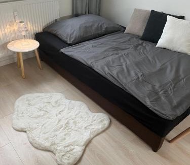Juh Apartment | Central Studio near McDonald's
