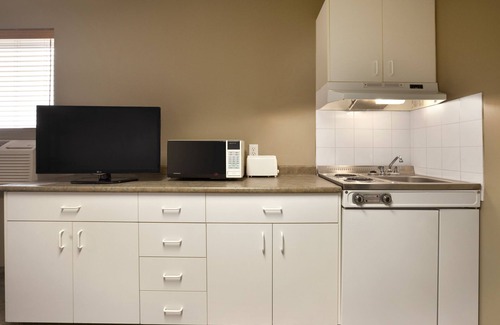 Lloydminster Hotel | Central Suite Hotel