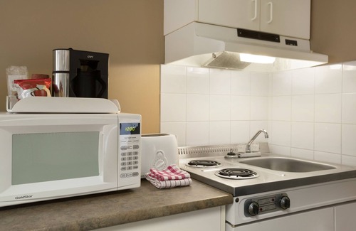 Lloydminster Hotel | Central Suite Hotel