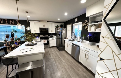 Central Tacoma Bed & Breakfast | Central Tacoma Homestay -private room-