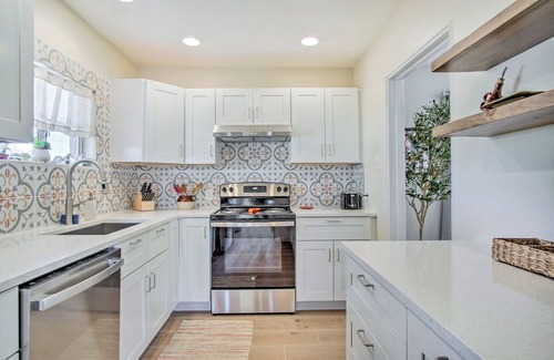 The Garden District House | Centrally Located Tucson Home ~ 5 Mi to Dtwn!