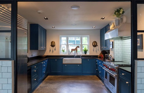 Ealing House | Centrally located West London luxury town house with landscaped gardens