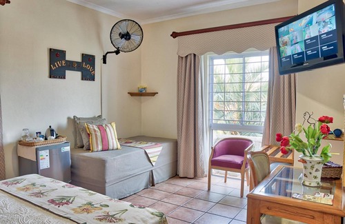 Durban North Bed & Breakfast | Centre Court B & B