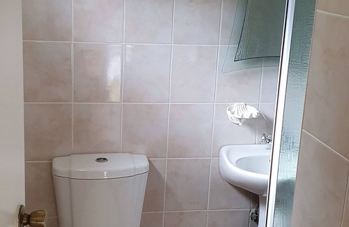 Durban North Bed & Breakfast | Centre Court B & B