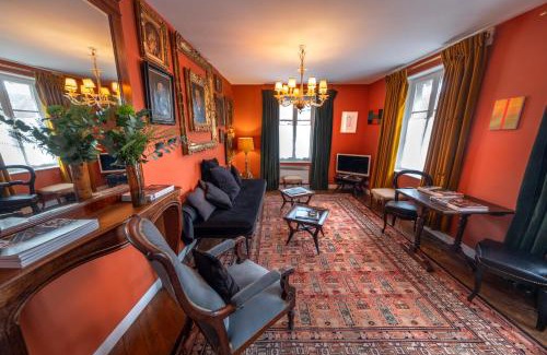 Lyons-la-Foret Apartment | Centre historique de LYONS LA FORET Hotel de Maître le Cottage
