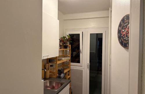 Busserach Apartment | Centre Lausanne avec balcon