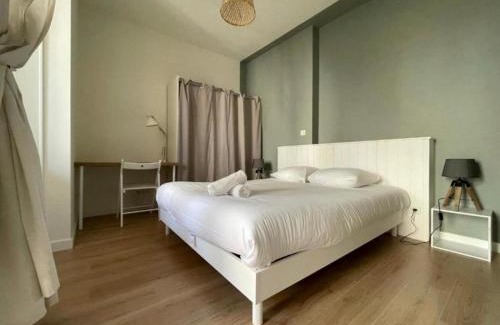 Perigueux Apartment | Centre Ville Superbe T2 Neuf Wifi Terrasse Netflix
