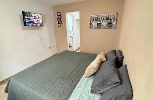 Culiacan Apartment | Centrico, Cama King Size & Cocina Cerca de la UAS