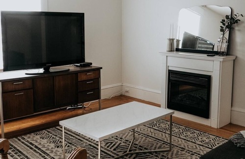 Campbellton Apartment | Century charm 2
