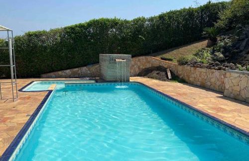 Bairro Canedos House | Chácara das Pedras Acolhedor, Alegria, Refúgio