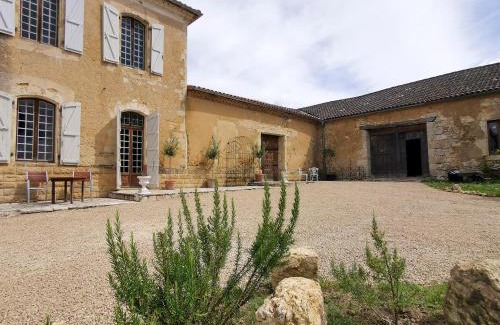 Eauze Bed & Breakfast | Château d'Esplavis