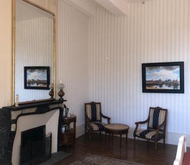 Blot-lʼEglise Bed & Breakfast | Château de Blot