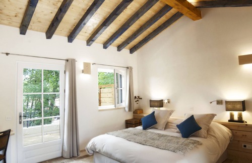 Villevieille Hotel | Château de Pondres