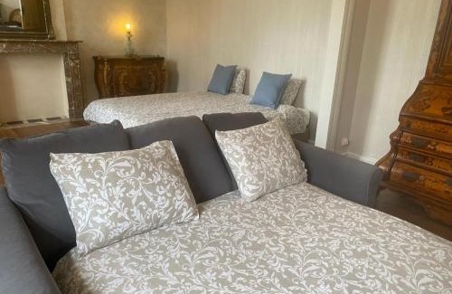 Daverdisse Bed & Breakfast | Château de Porcheresse