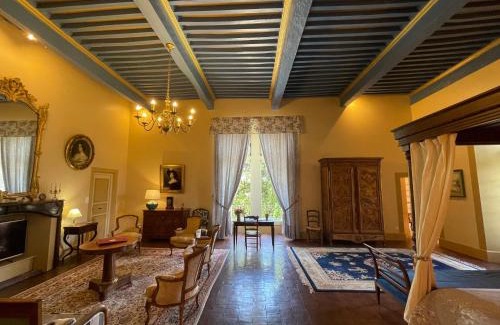 Rousson Bed & Breakfast | Château de Rousson