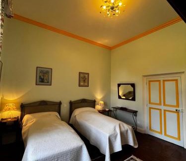 Rousson Bed & Breakfast | Château de Rousson