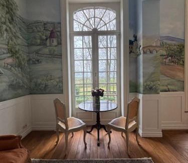 Leuze-en-Hainaut Bed & Breakfast | Château des Ablens